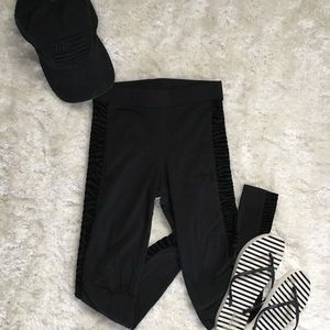 Victoria’s Secret PINK Leggings w/ Velour Detail